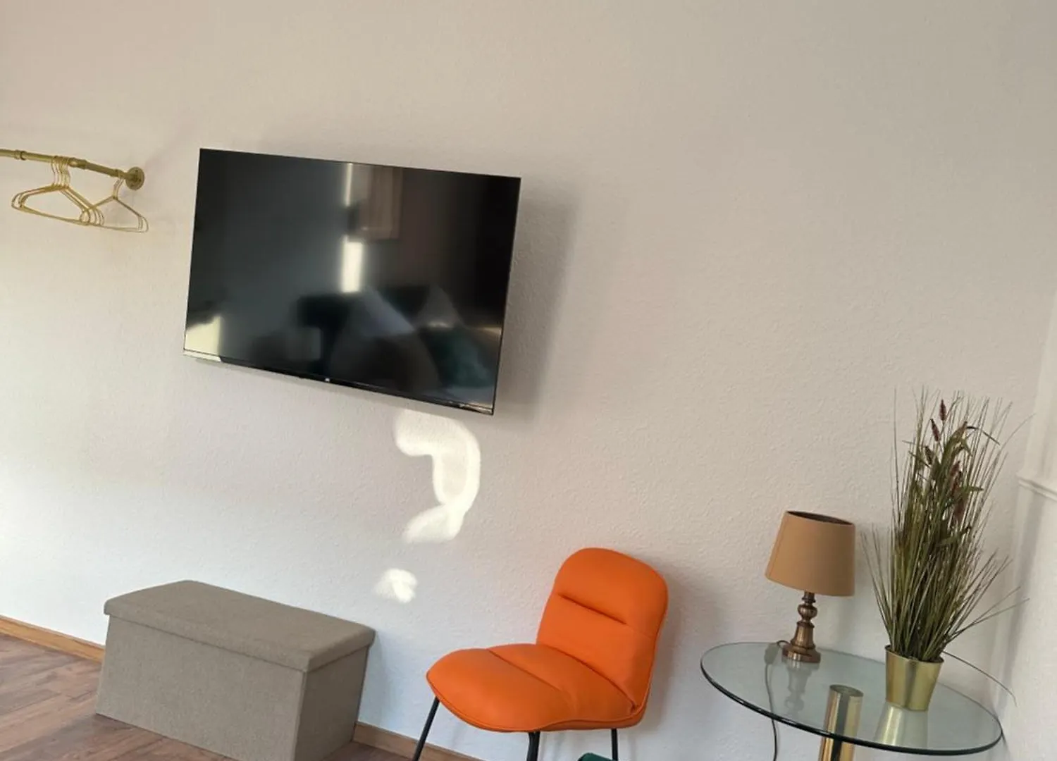 Premium-Apartment Im Duisburger Sueden, Naehe Duesseldorf Flughafen & Messe, Komplett Ausgestattetes Apartment Mit Modernen Altbau-Flair Germany